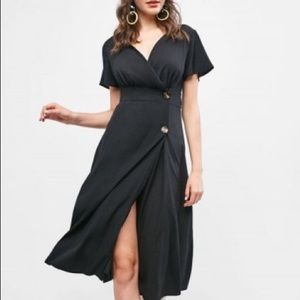 LOW CUT BUTTONED A LINE SOLID DRESS